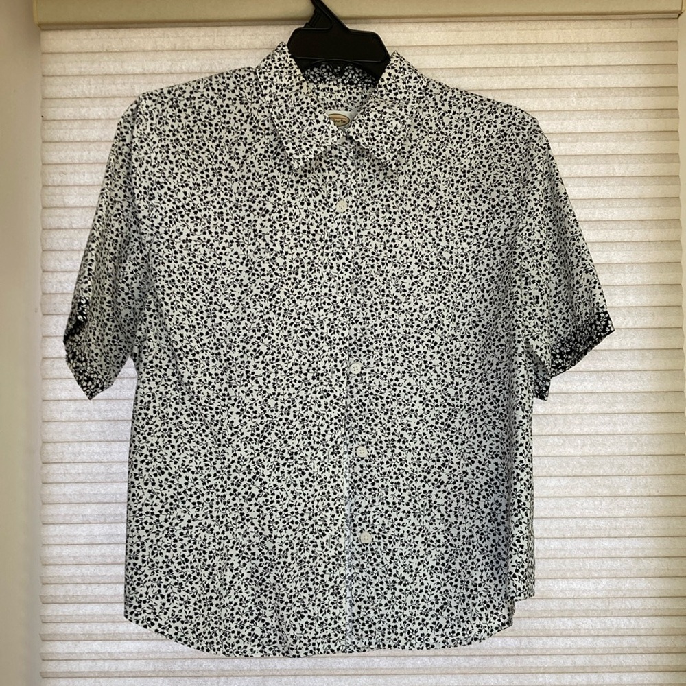Talbots short sleeve shirt black and white floral M